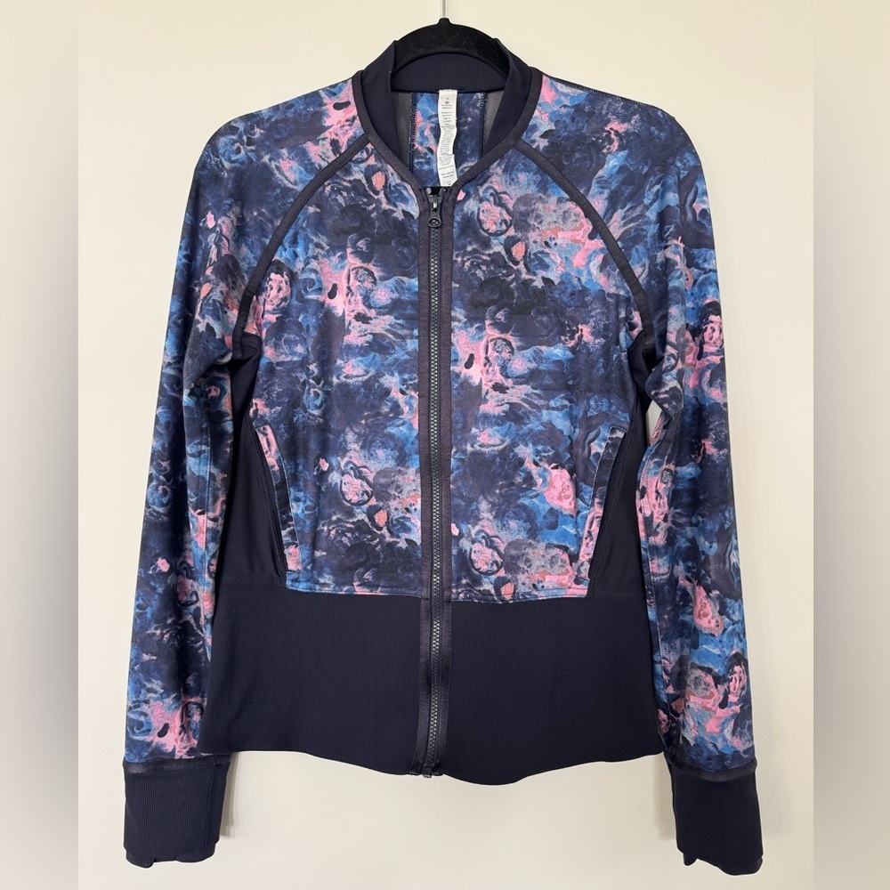 Lululemon Floral Mesh Jacket Sz 8 Navy